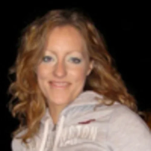 Esther Nübel (Nuebel)